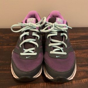 Nike |  Total Core Tr2 Training